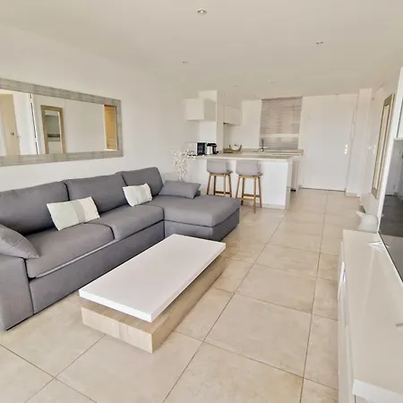 Beautiful Flat With Sea View - Appartement Gassin